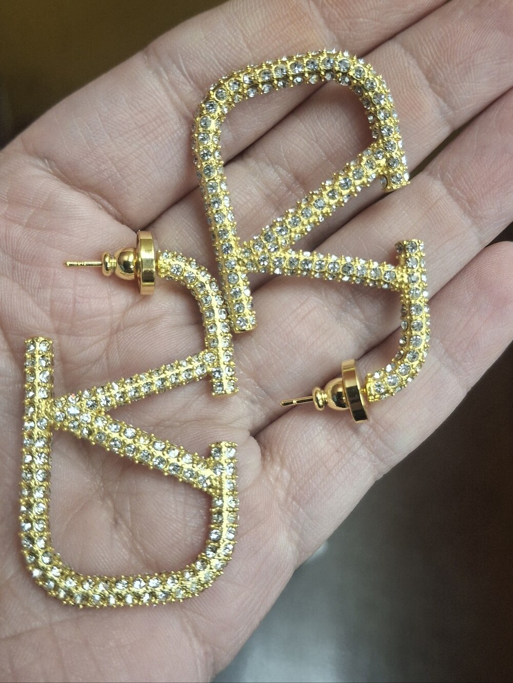 Designer Inspired 18k Gold Plated V Rhinestone Earrings